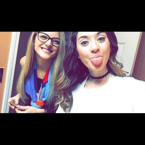 Meet your Posher, Haley